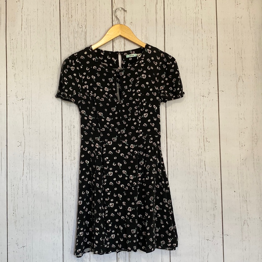 Keyhole Circle Dress
